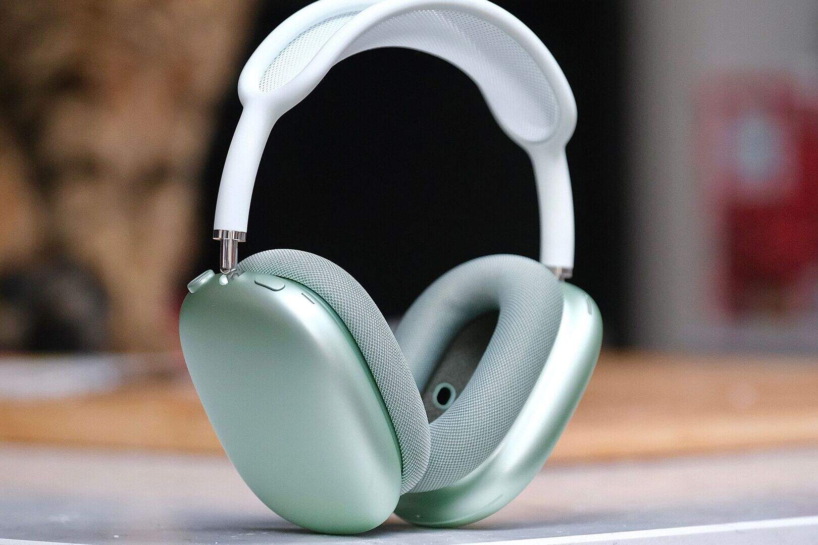 Review: Apple's AirPods Max hit top notes for audio quality and